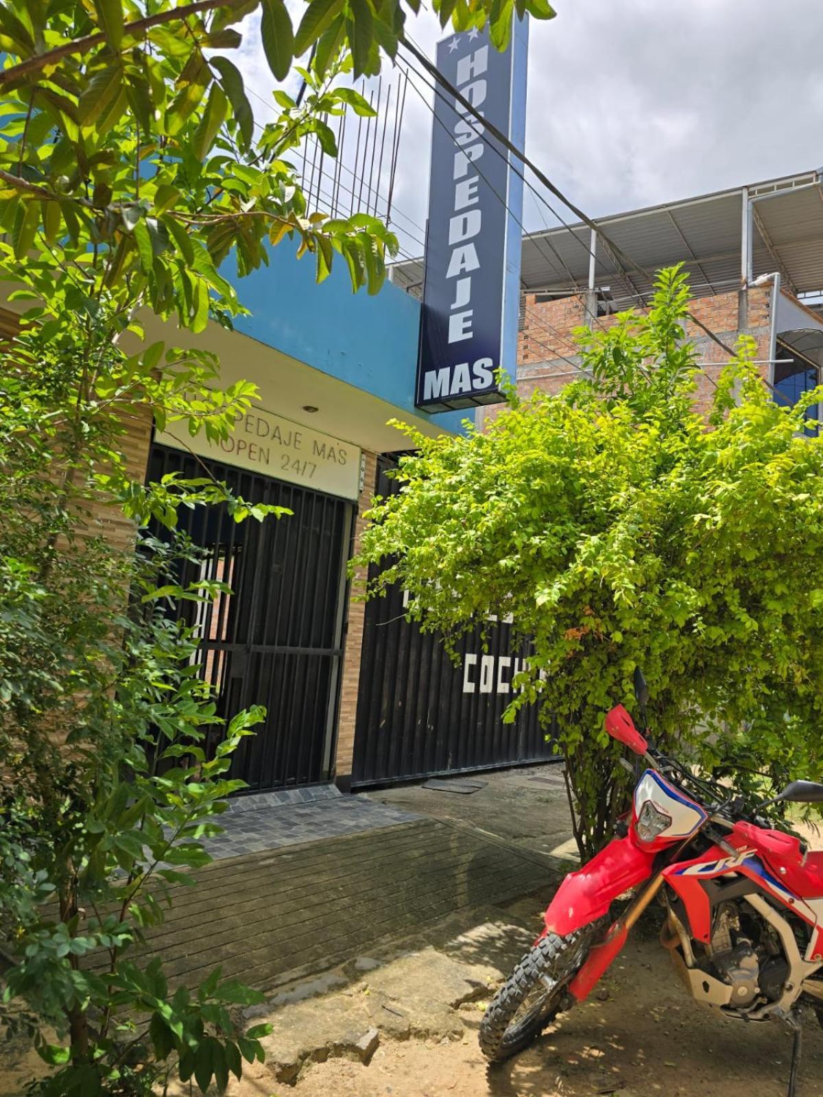 Hospedaje Mas Tarapoto Exterior foto