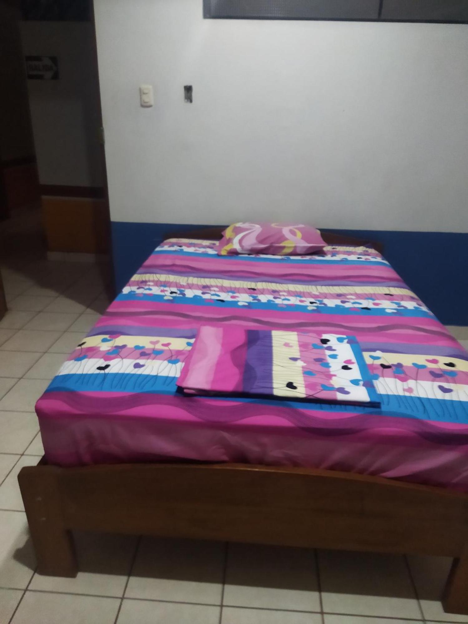 Hospedaje Mas Tarapoto Exterior foto